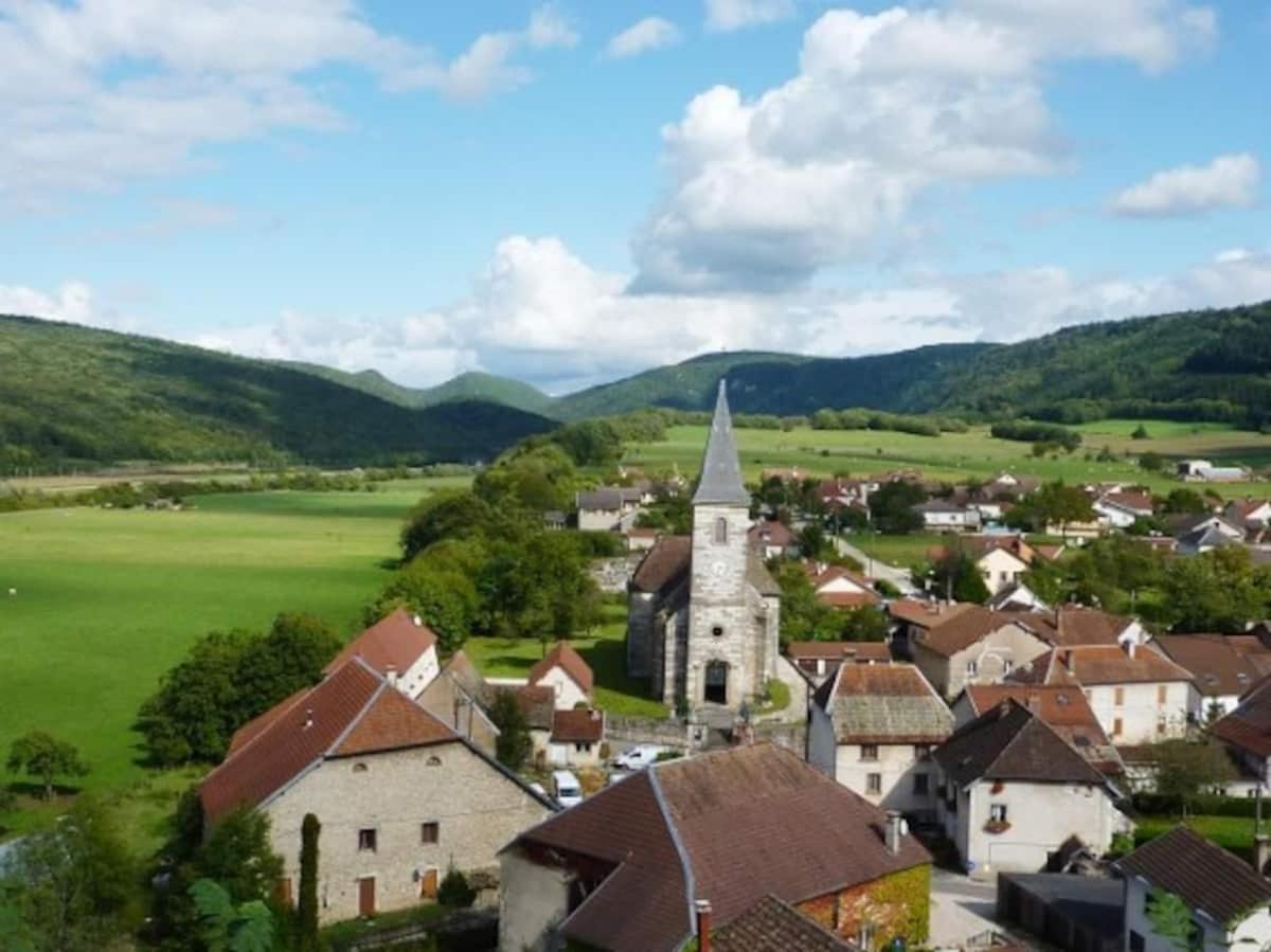 Gite 3 Etoiles "Entre Sources Et Riviere" Besancon Vaire-le-Grand Exterior photo