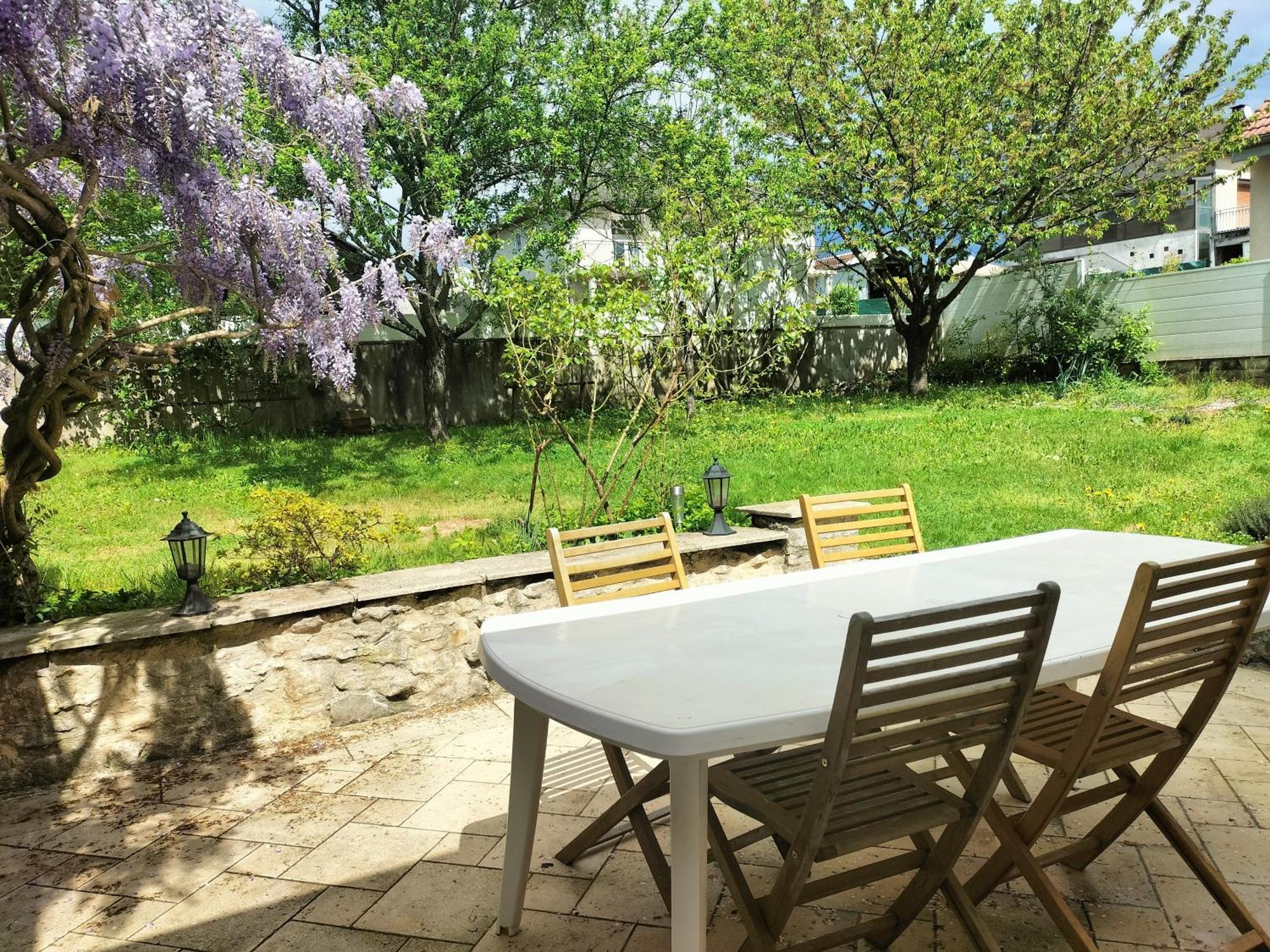 Gite 3 Etoiles "Entre Sources Et Riviere" Besancon Vaire-le-Grand Exterior photo